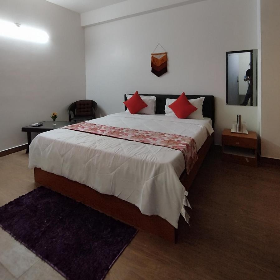 Jubels Homestay Guwahati Luaran gambar
