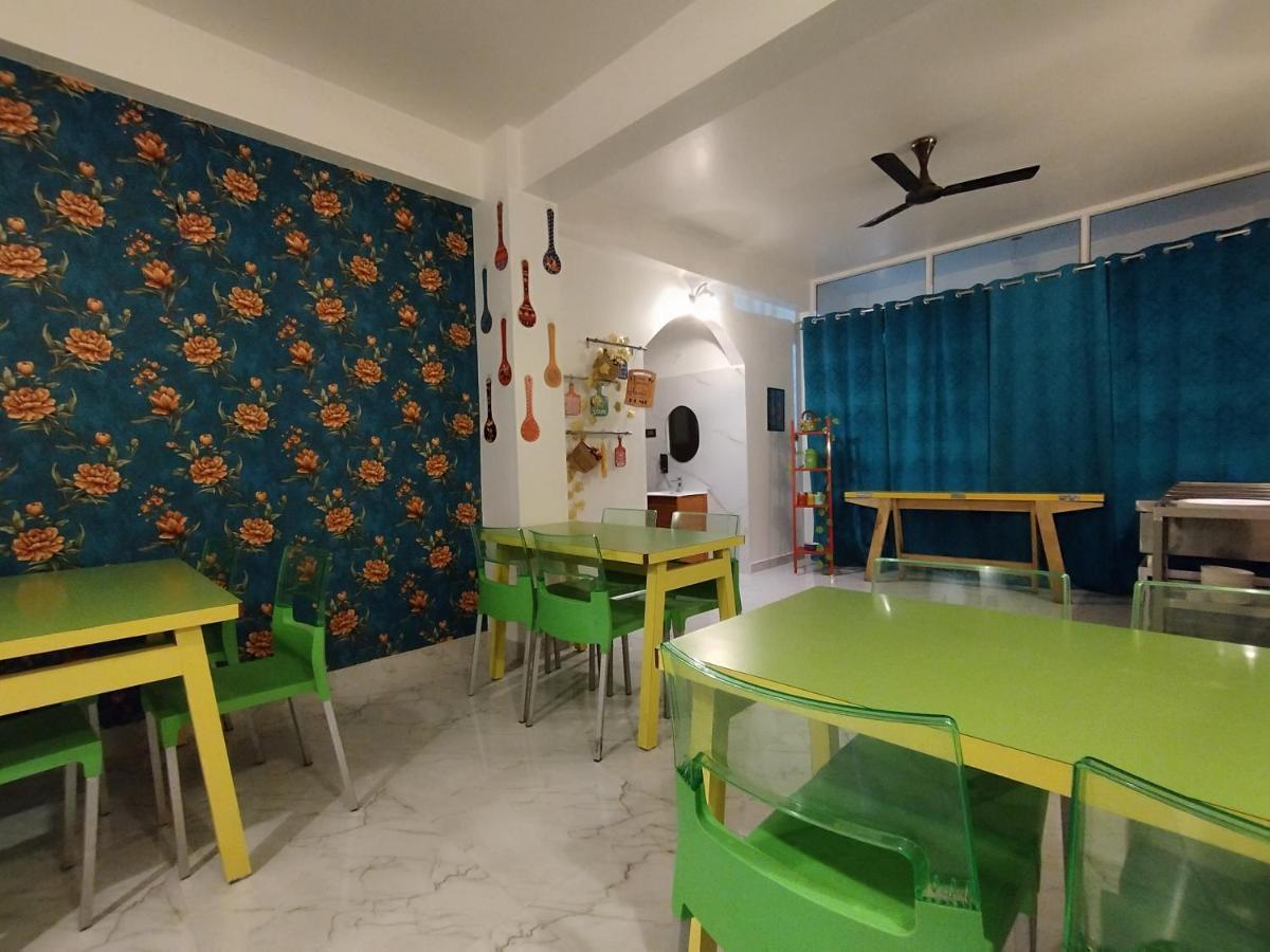 Jubels Homestay Guwahati Luaran gambar