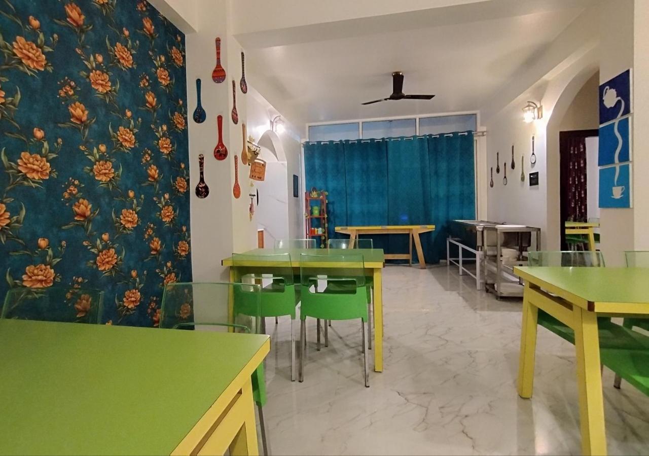 Jubels Homestay Guwahati Luaran gambar